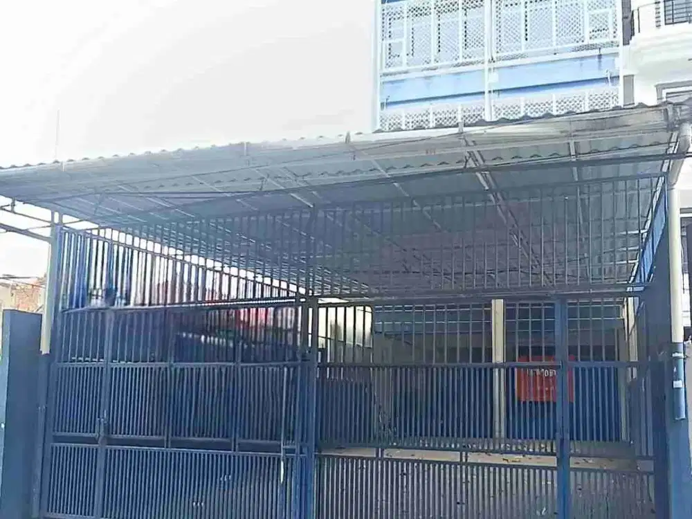 Ruko usaha rapih siap pakai 2 gandeng 5 lantai parkiran luas 9 mobil disewakan Mangga Besar Jakarta Barat