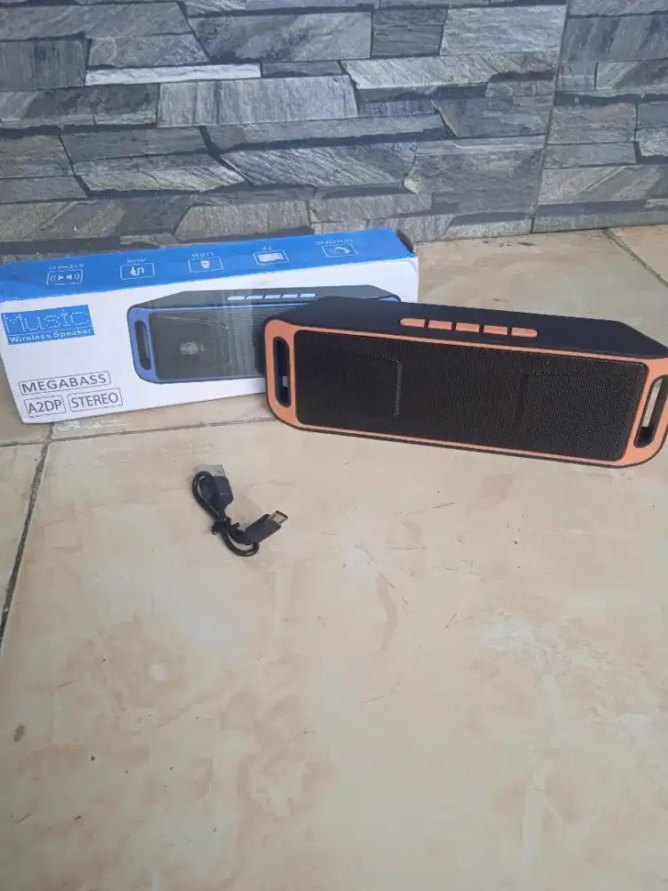 Speaker bluetooth baru ada box normal poris cipondoh