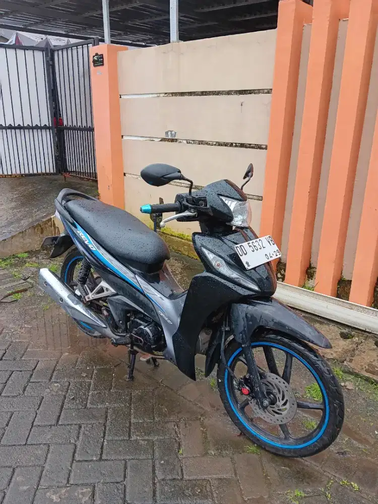 Revo/orisinil (2016)