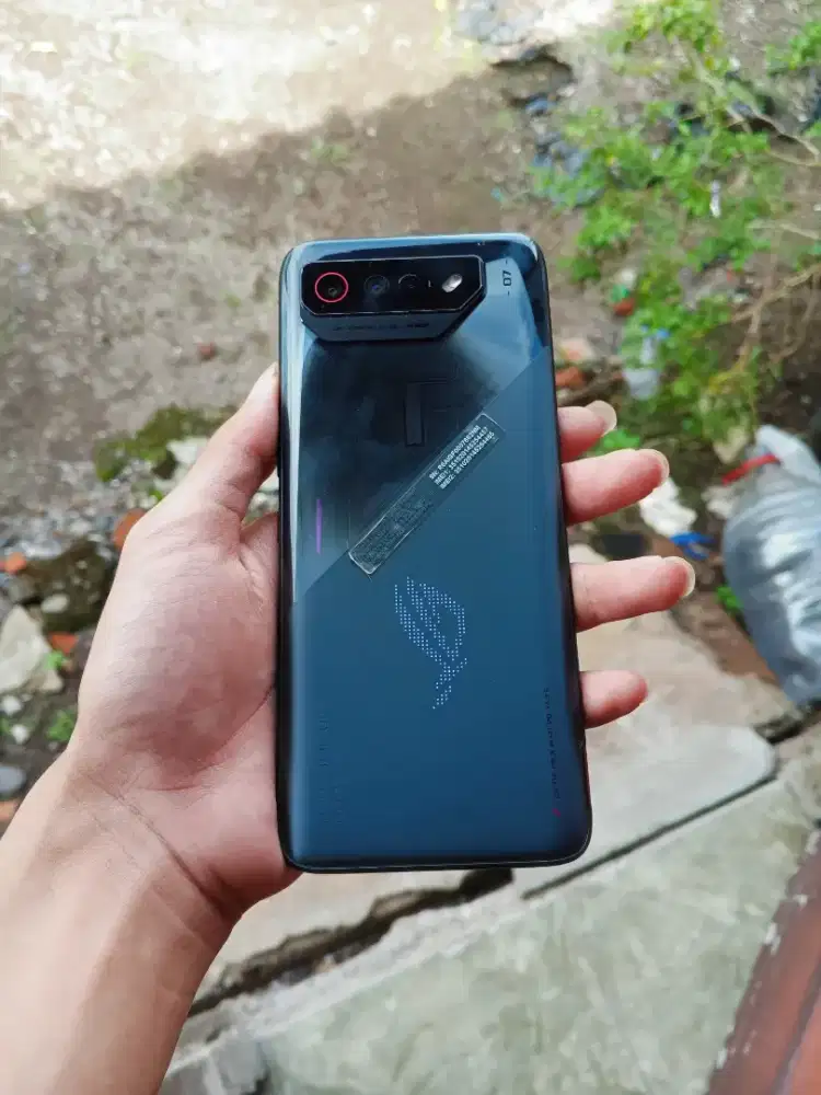 Asus Rog 7 8/256 Nominus Game rata kanan