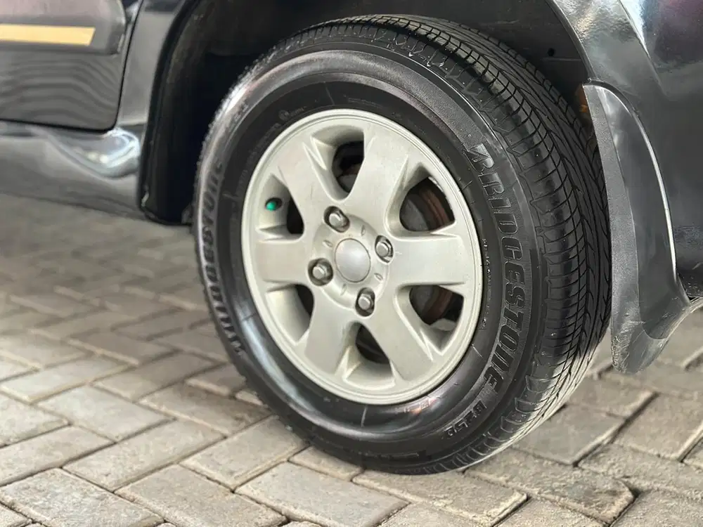 Toyota Avanza 2005 Bensin