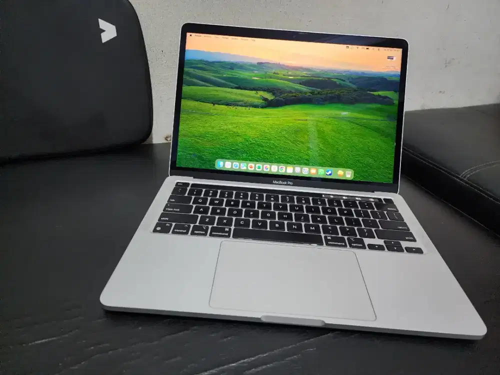 Macbook pro M1 16GB 256GB