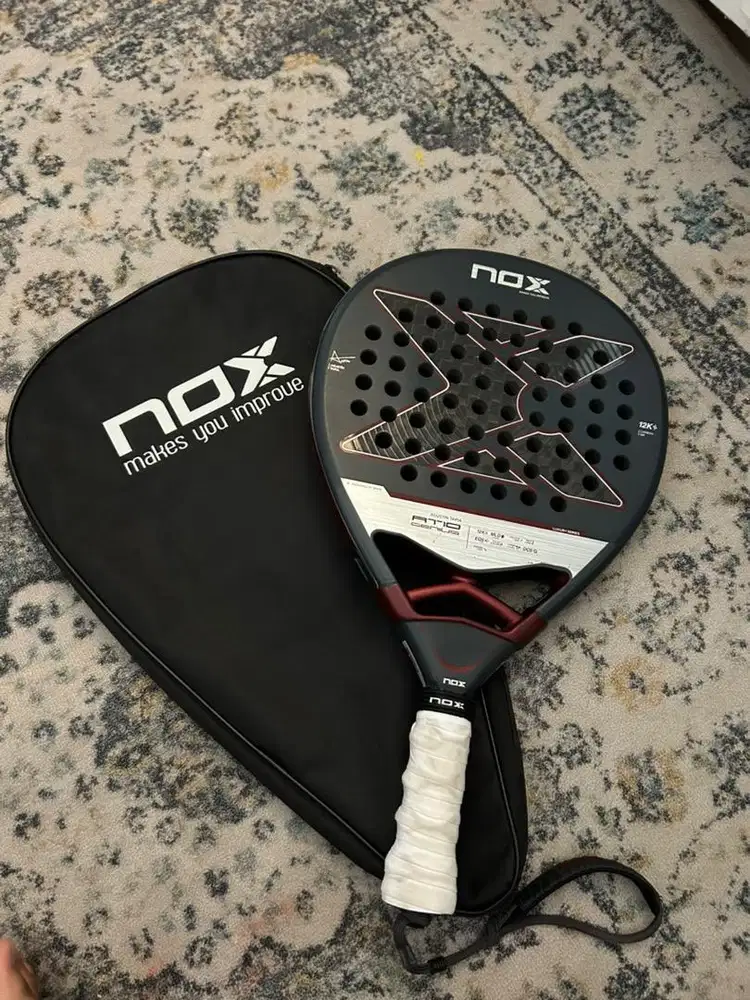 Raket padel Nox at10 genius 12K 2025