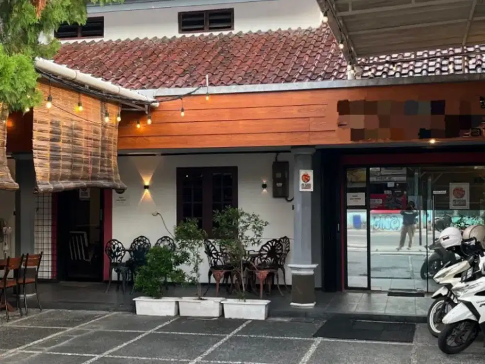 Disewakan Rumah Di Kayu Putih Cocok Untuk Coffee Shop / Resto