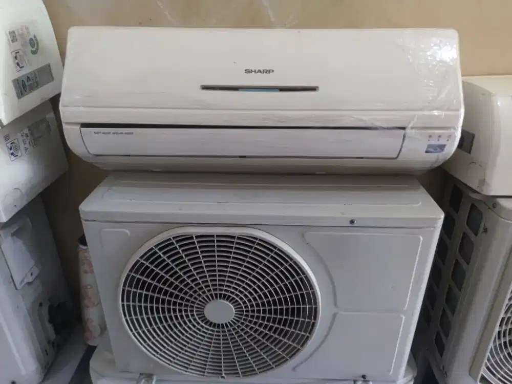 Ac Sharp 1/2pk dingin dan garansi