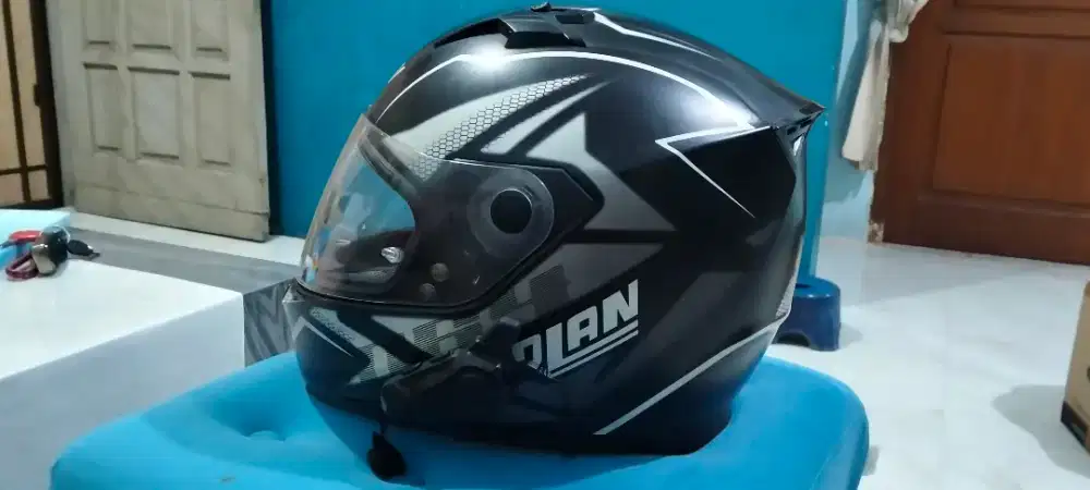 Jual helm Nolan 46