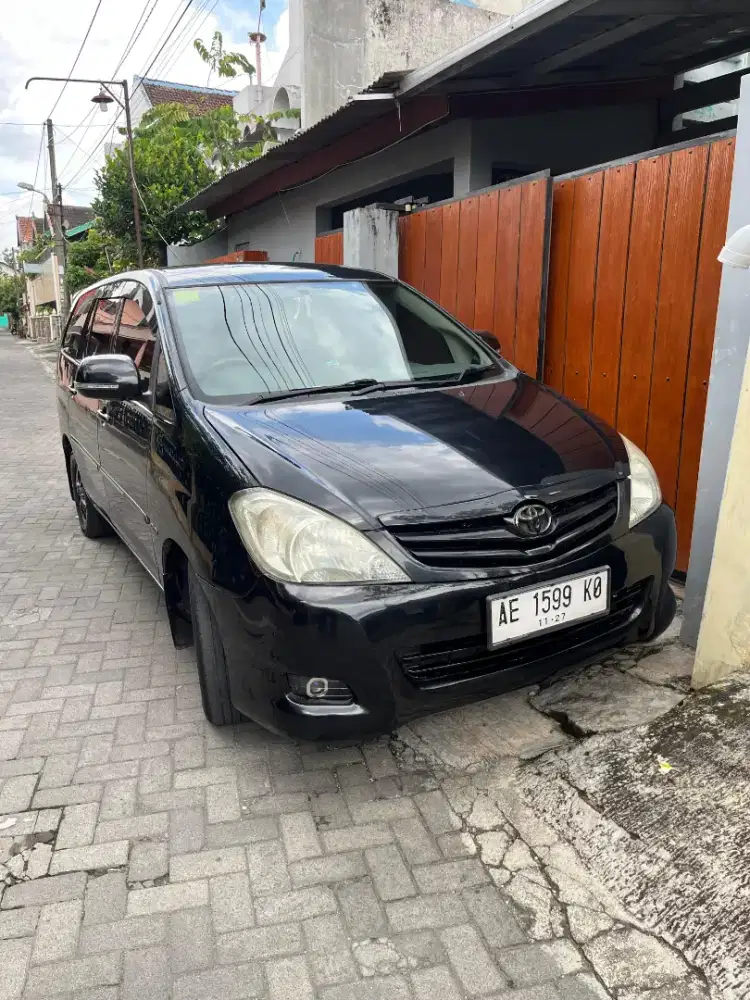 BISMILLAH DIJUAL INNOVA DIESEL MT 2009