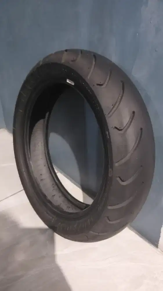 Ban belakang second 110/70-12  Yamaha Filano