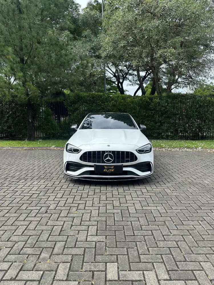 Mercedes Benz C300 AMG 2023 Odo 5 rb Mercy C 300