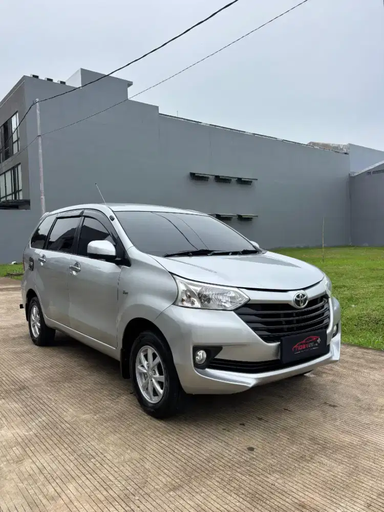 Toyota Avanza E manual 2017 bekas murah