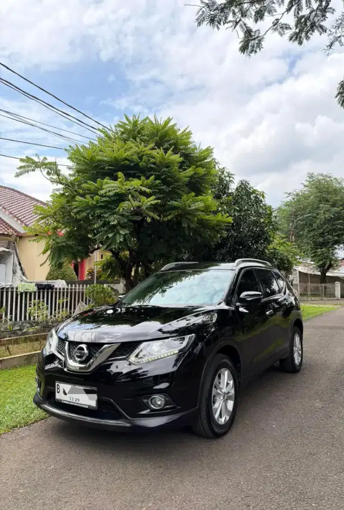 NISSAN XTRAIL T32 2.0 AT 2014