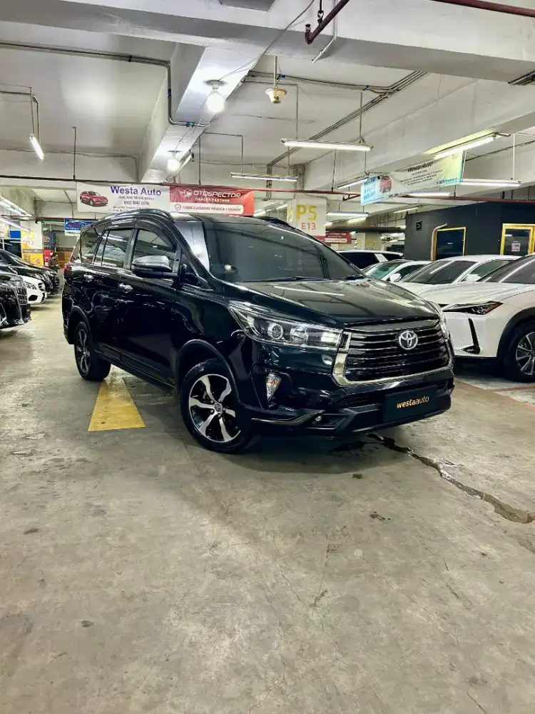 KM 59rb Toyota Innova Venturer Diesel 2.4 Q AT 2021 G V 2022