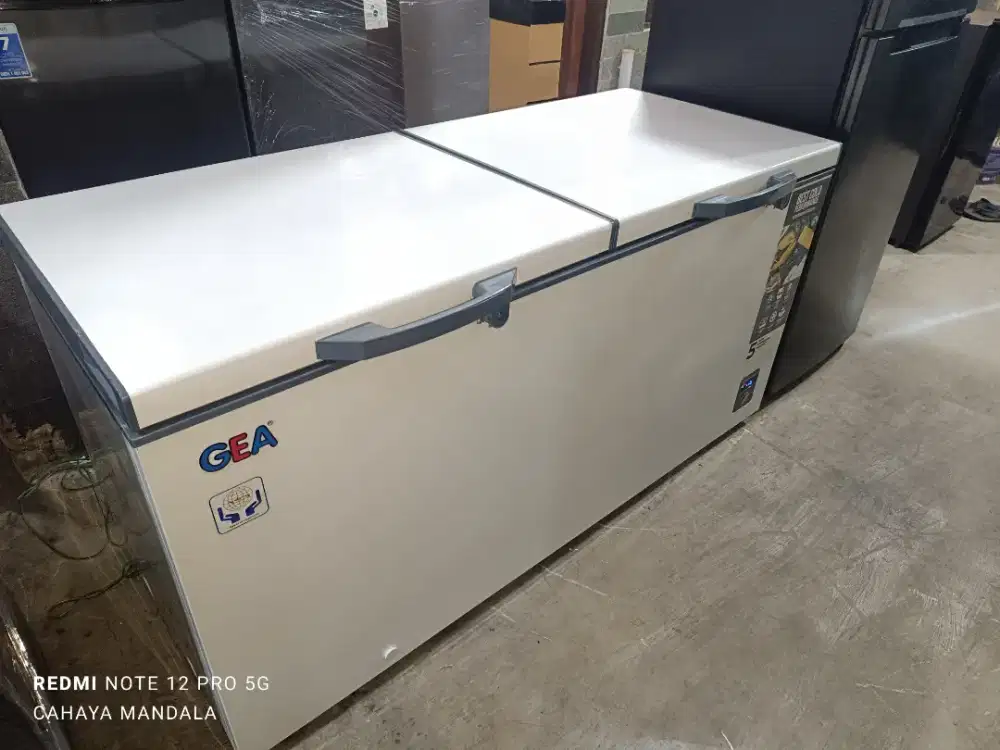 Gea frezeer box 500 liter ori mulus 90%