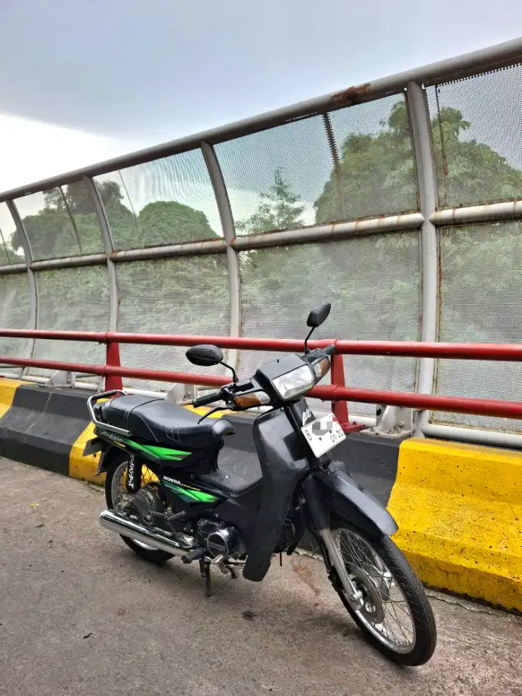 Honda Astrea Grand 1997 Pajak Hidup Plat B