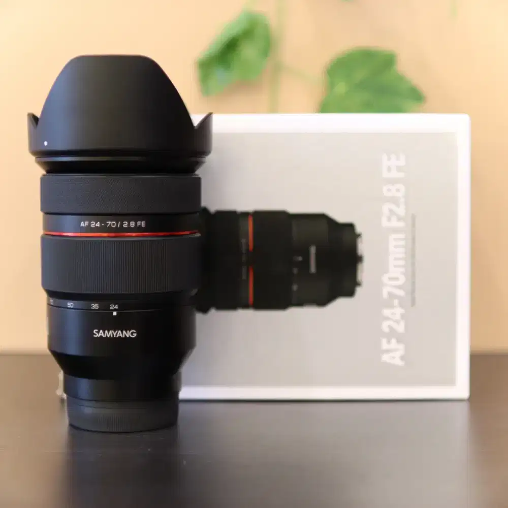 SAMYANG AF 24-70MM F2.8 FOR SONY FULLFRAME FULLSET GOOD CONDITIONS