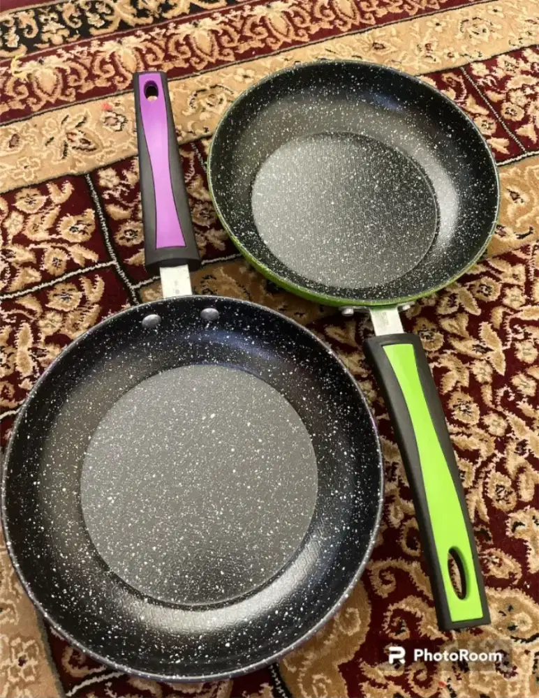 Wajan teflon sedang 24 cm