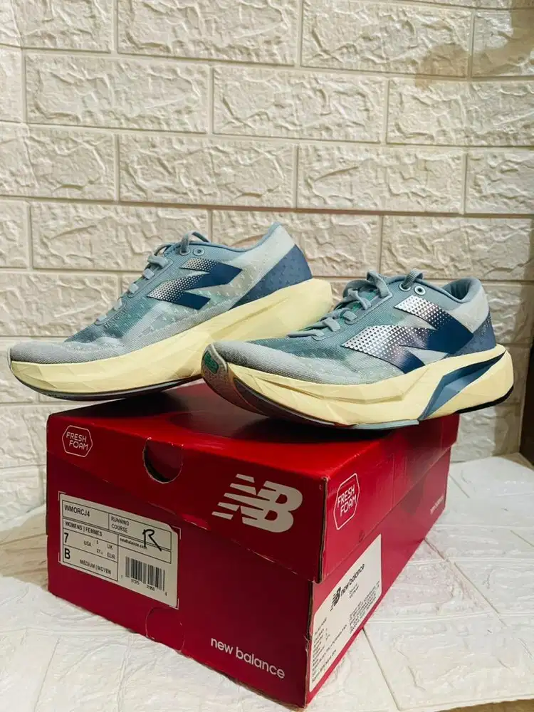 New Balance Rebel V4 Original