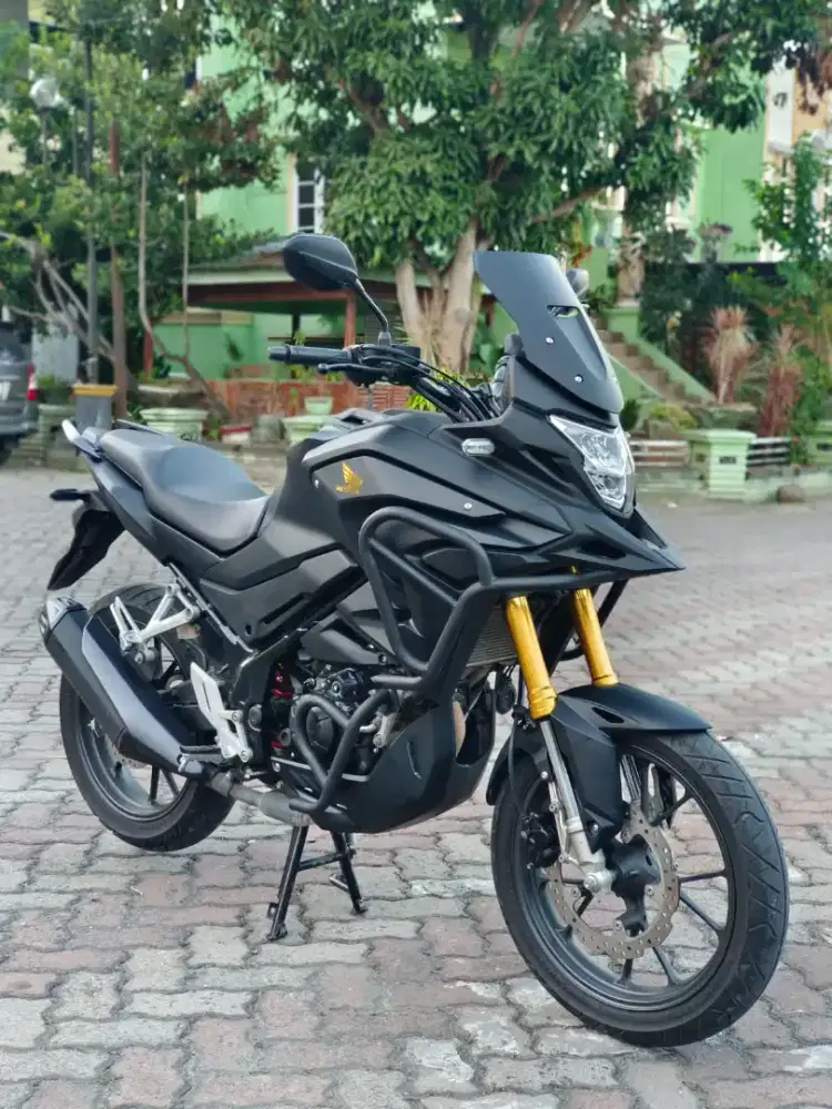 Honda CB150X 2024, odo 8 rb !