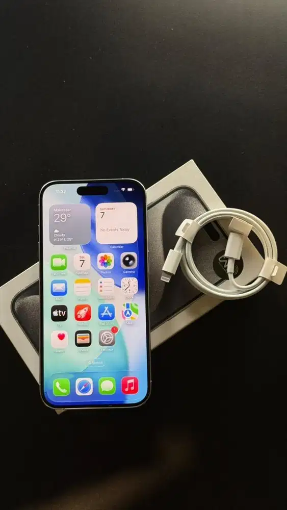 iPhone 15pro 512gb