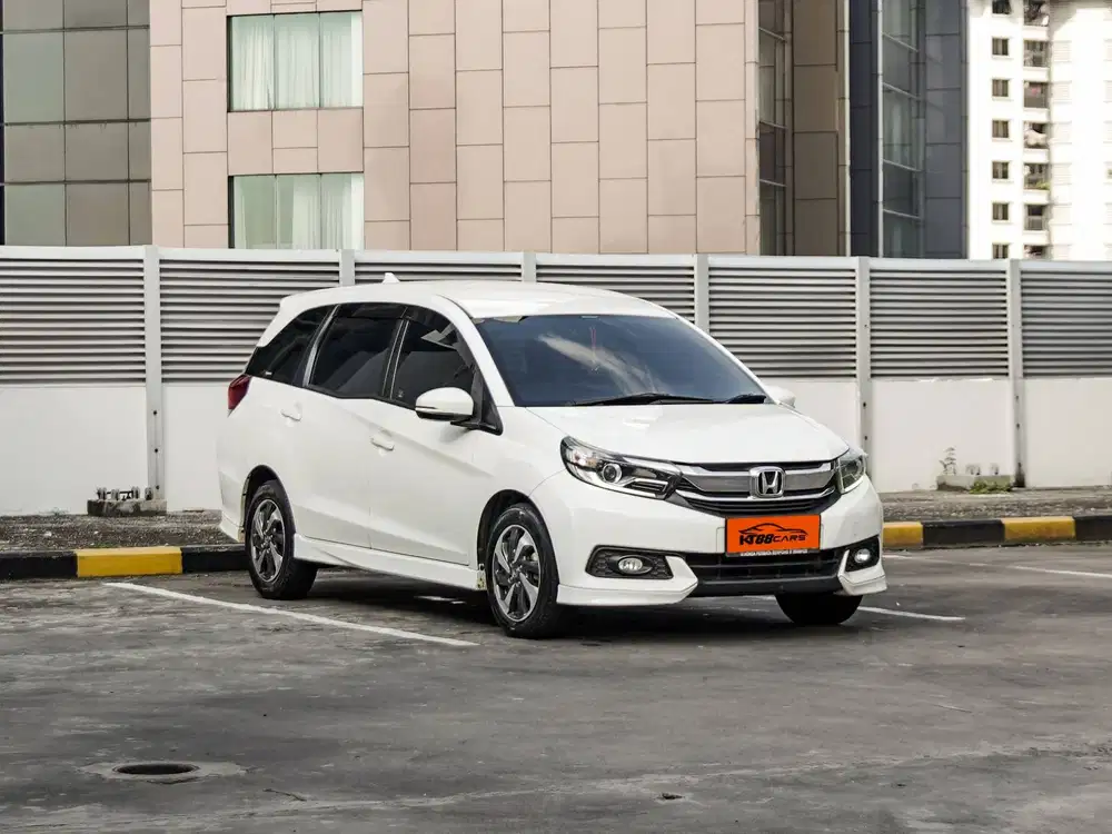 Honda Mobilio E 2019 putih matic