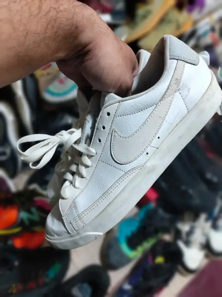 Nike Blazer low kulit, size 38