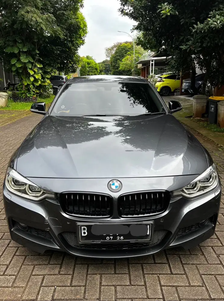Jual BMW 320d LCI Sport Bi Turbo