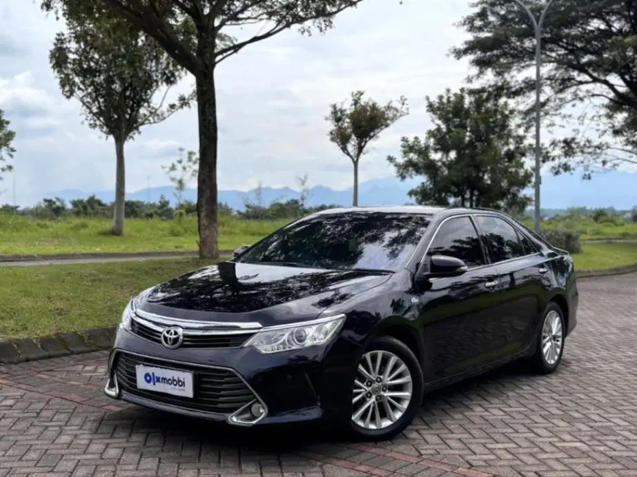 Toyota Camry 2.5 V Bensin OTOMATIS 2016 BSAN