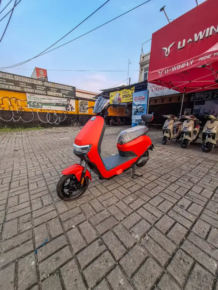 Sepeda listrik Uwinfly tipe M70