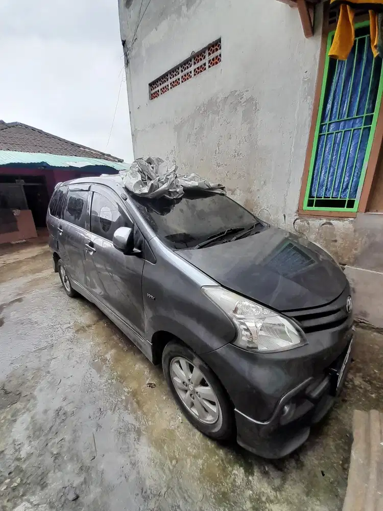 Toyota Avanza 2012 Bensin