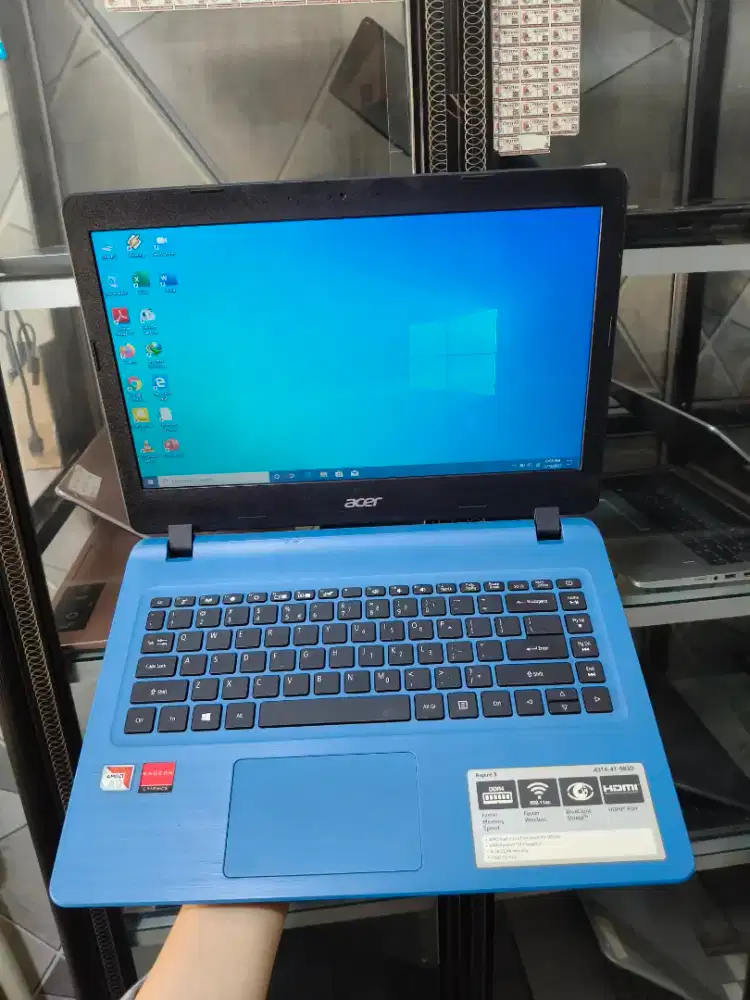 Acer Aspire 3, AMD A9, 4GB/256GB