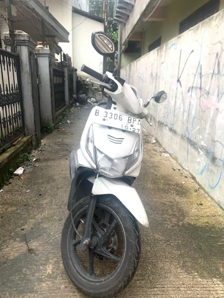 Motor Honda Beat TH 2012
