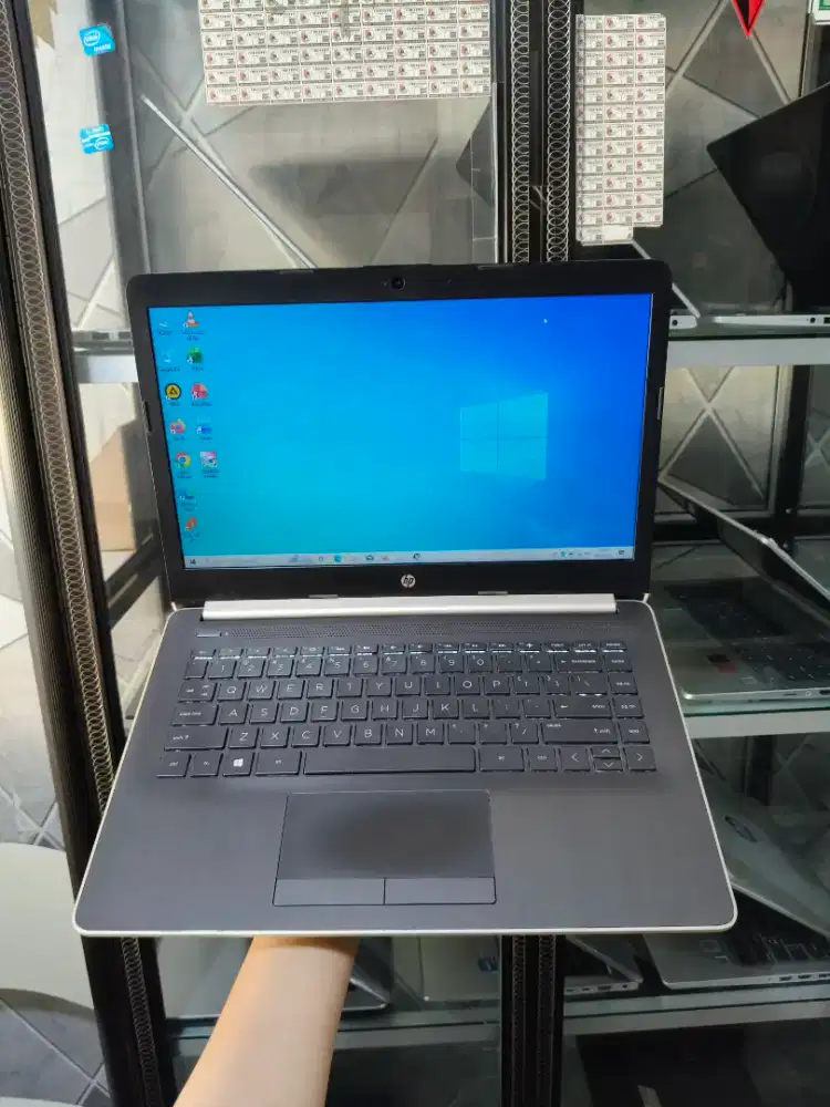 HP 14, AMD E2, body slim, 4GB/128GB