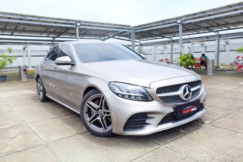 Mercedes Benz C200 AMG Line AT Final edition