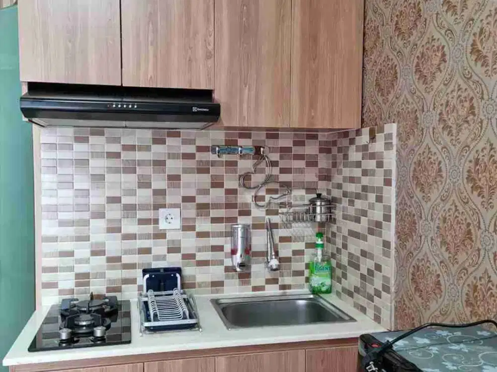 Tower Baru Unit Bagus Nyaman 2 BR ada Water Heater