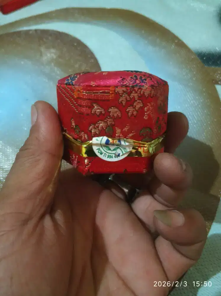 Obat ang kung niu huang