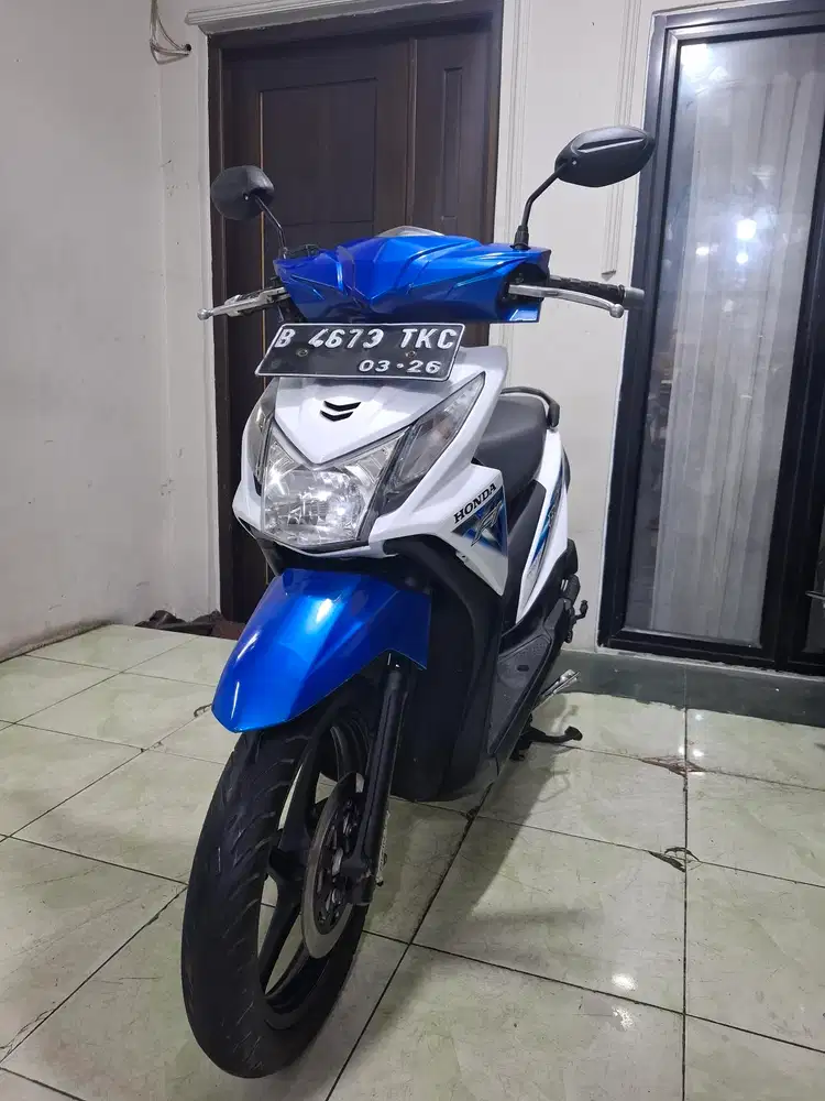 HONDA BEAT CBS ISS ESP TAHUN 2016, GREESS ISTIMEWA