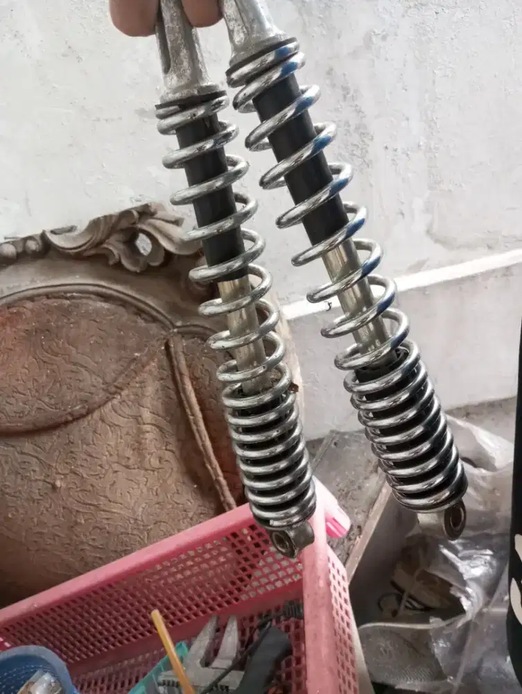 SHOCK ORIGINAL SUZUKI Tornado GS