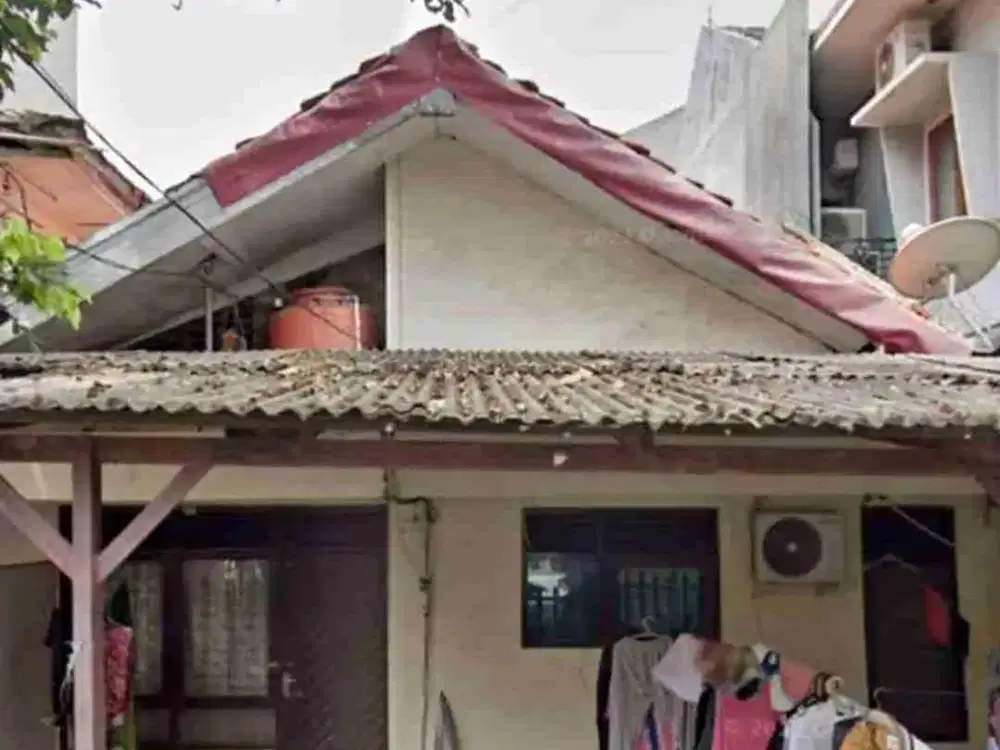 DIJUAL RUMAH HITUNG TANAH DI KEBAYORAN BARU JAKSEL