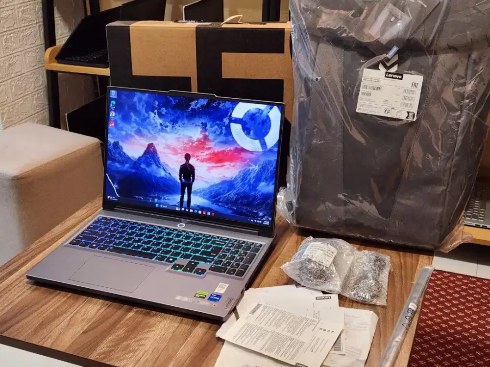 Laptop Legion 5 16IRX9 Core i7 Gen 14HX RTX 4060 8GB 16/512GB gransi