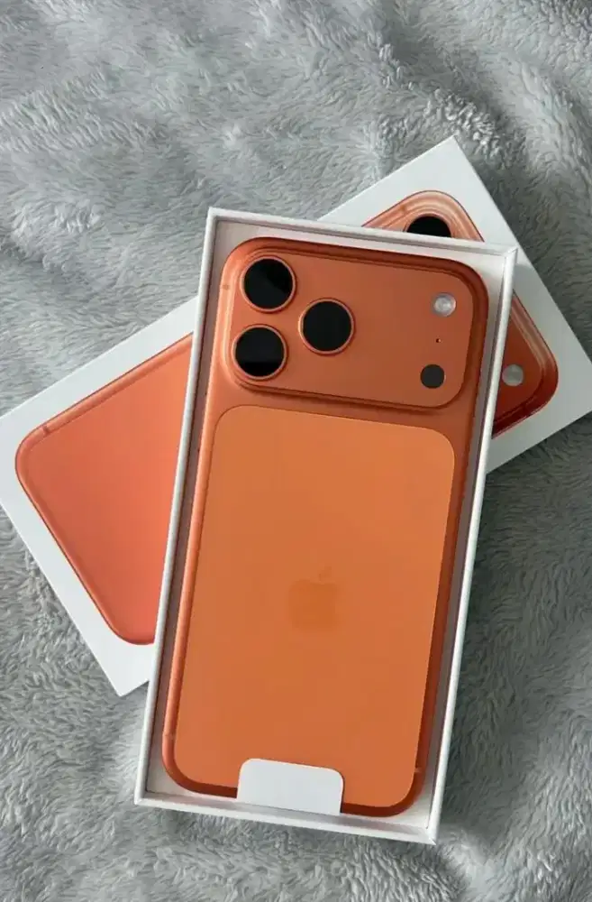 iPhone 17 Pro Max 256GB Cosmic Orange iBox