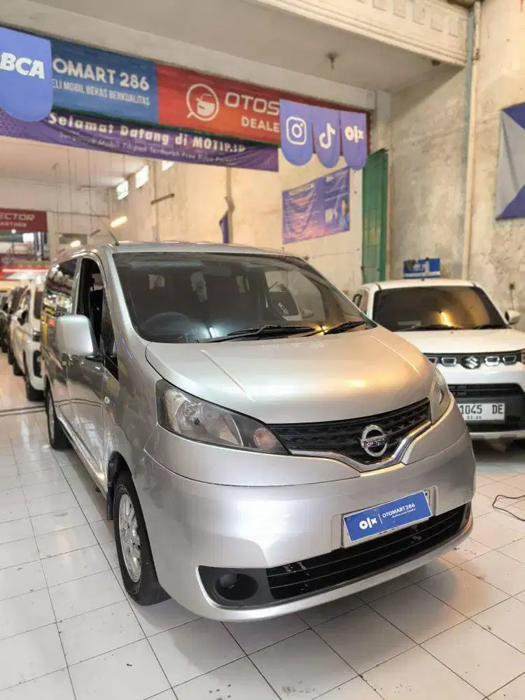 NISSAN EVALIA SV 1.5 M/T 2015 SILVER MURAH OTOMART 286 KENJERAN