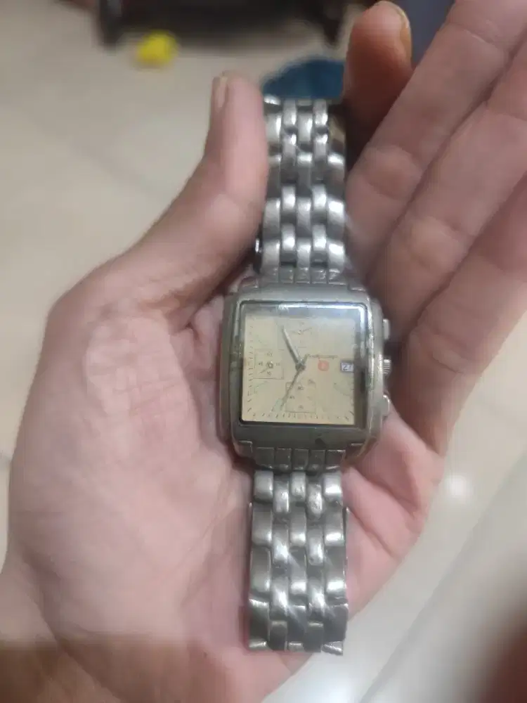 Swiss Army Chronograph
HCC-81660