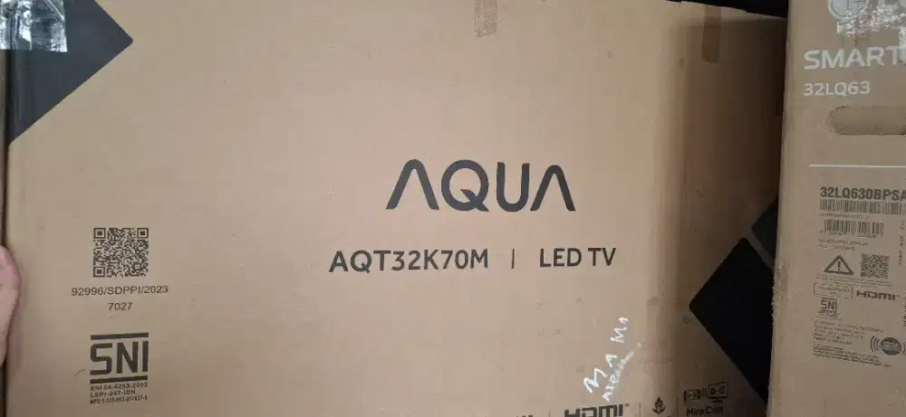 TV Aqua Led 32 Inch Like New