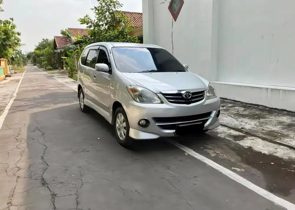 Toyota Avanza 2009 Bensin