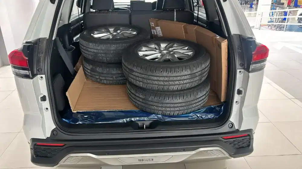 Velg Plus Ban Toyota Zenix R16