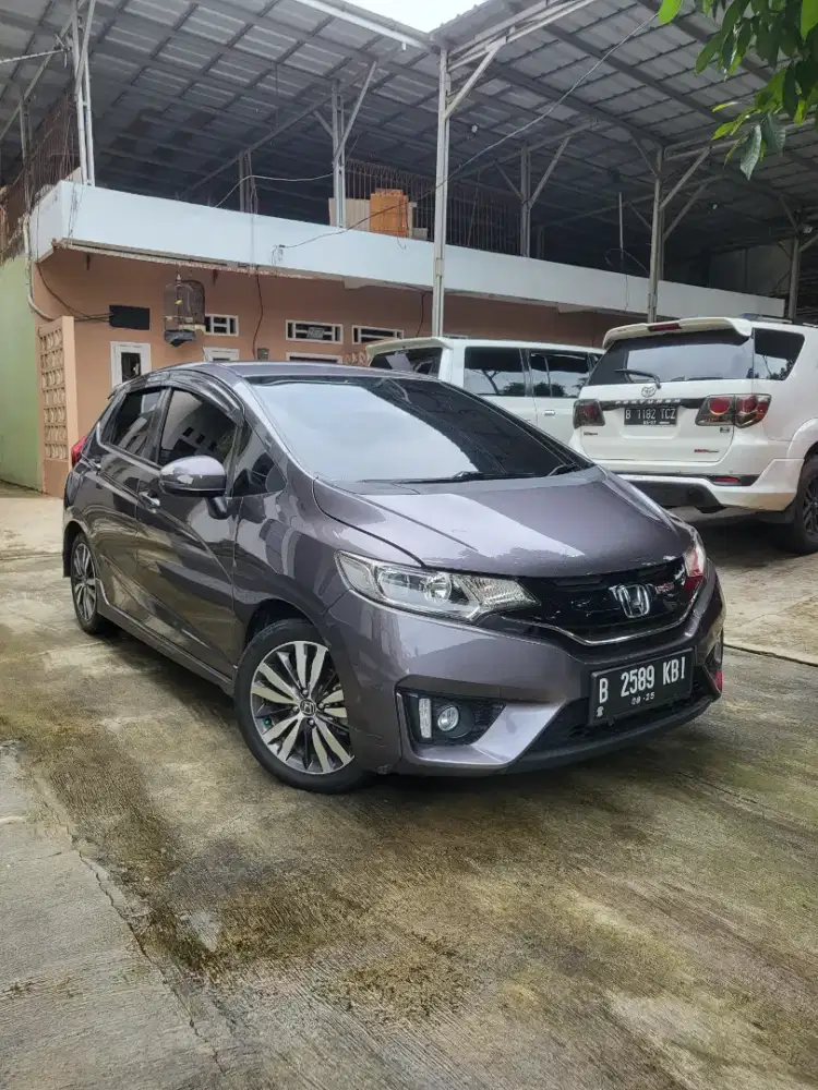 TDP 10 JUTA  HONDA JAZZ RS MT 2014