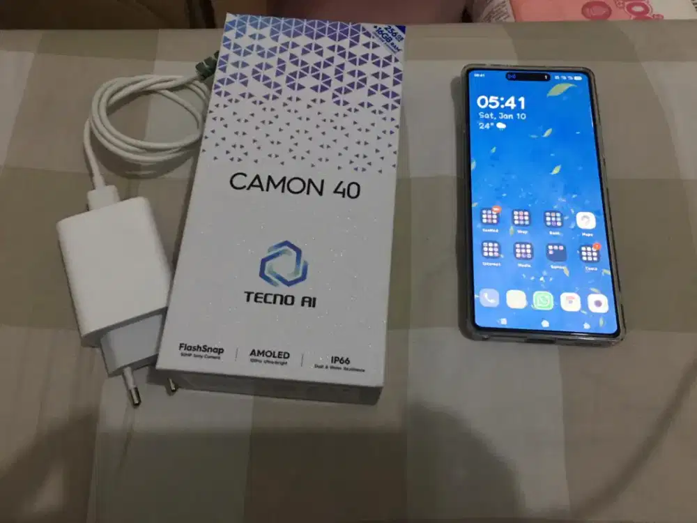 Tecno Camon 40 8/256