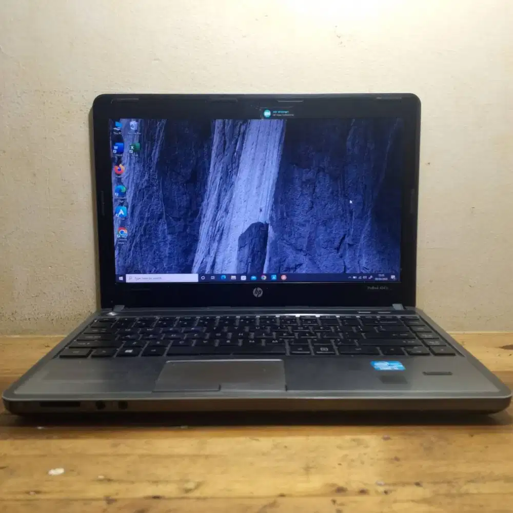 Laptop design HP core i5-3210M Ram 8 GB HDD 500 GB Dual VGA