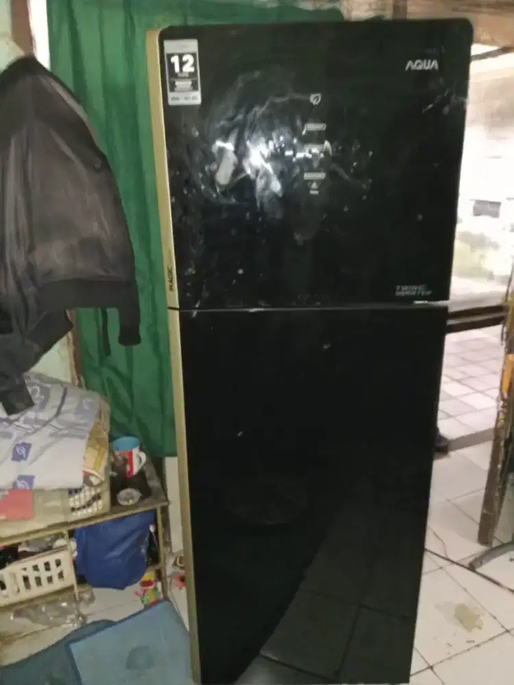 KULKAS 2 PINTU MERK LG INVERTER JUMBO