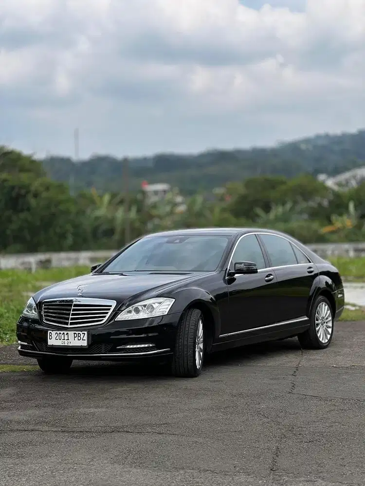 Mercedes-Benz S300L 2012 Bensin